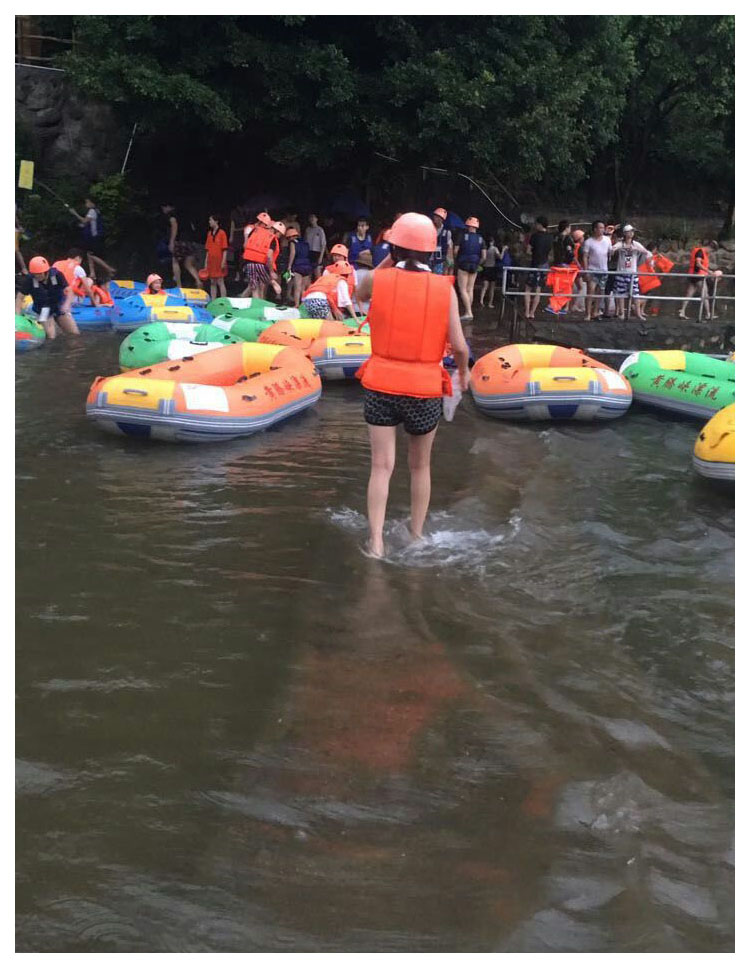 遭遇激流礁石，你是遇难而退还是勇敢面对