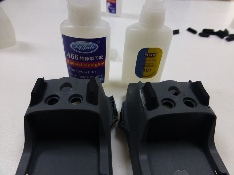 尼龙粘硅胶聚力胶水发白对比