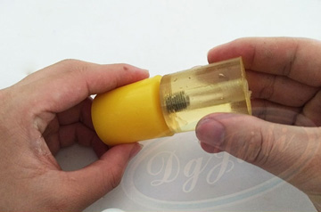 聚氨酯粘金属胶水