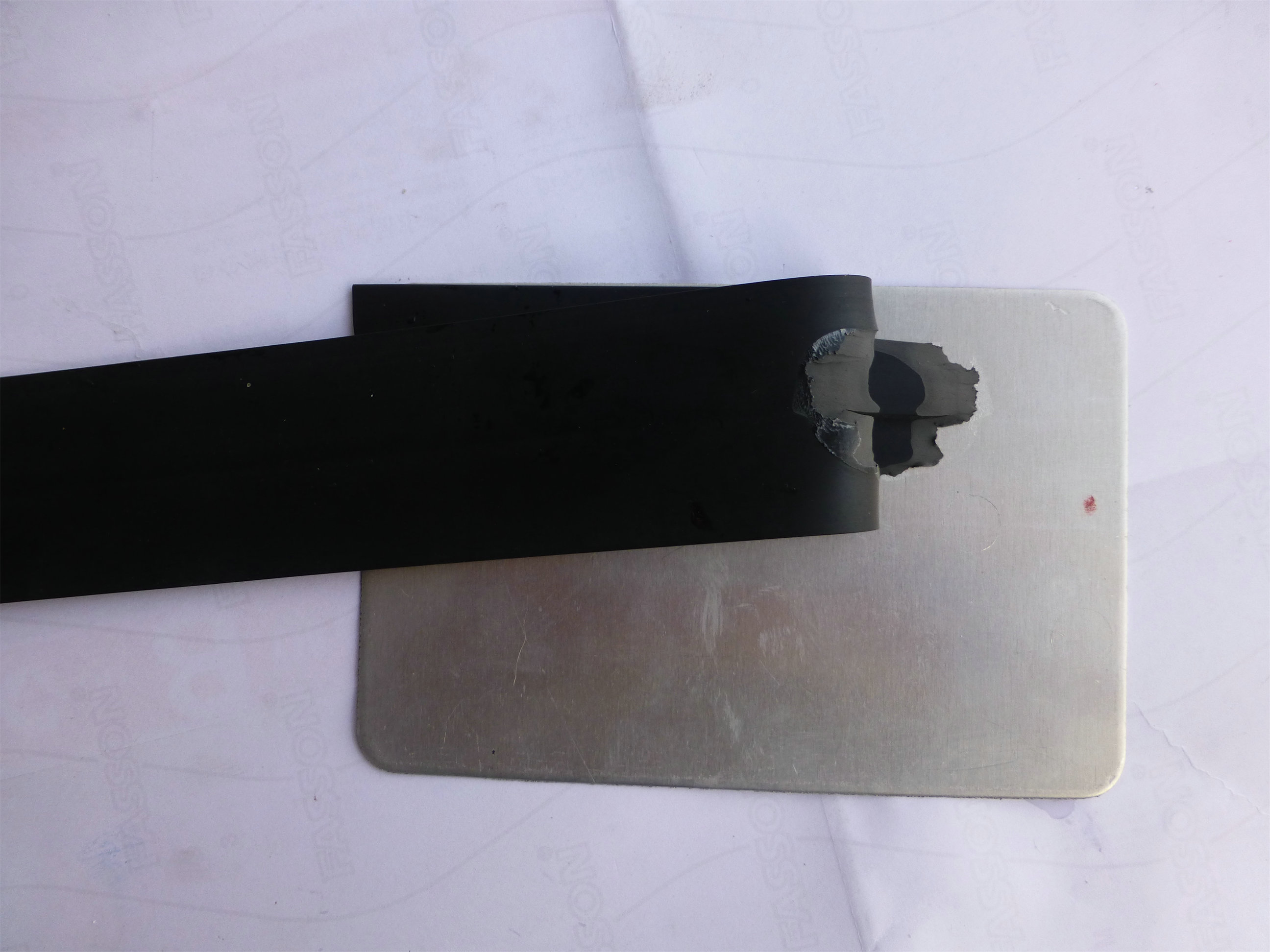 橡胶粘金属胶水