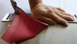 橡胶与金属用什么胶粘?橡胶金属胶粘剂{全透明+高浓度}聚力厂家 橡胶与金属用什么胶粘?橡胶金属胶粘剂{全透明+高浓度}聚力厂家