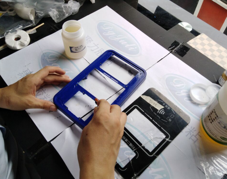 粘塑料无腐蚀性胶水