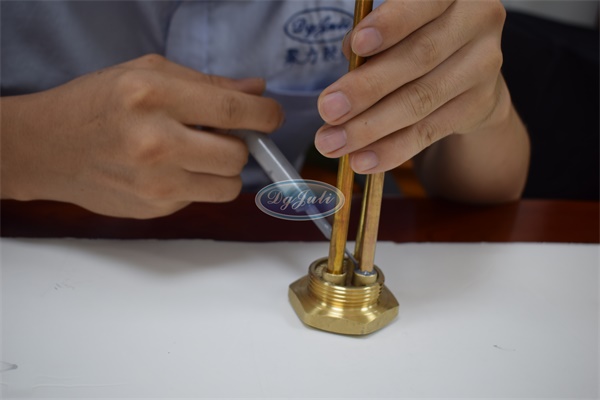 金属沙眼修补剂|耐高温+填充间隙小于0.5毫米|解决修补难题找聚力