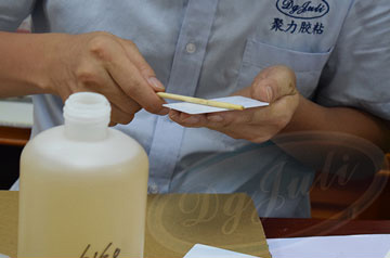 ABS粘铁专用胶水 ABS粘铁专用胶水