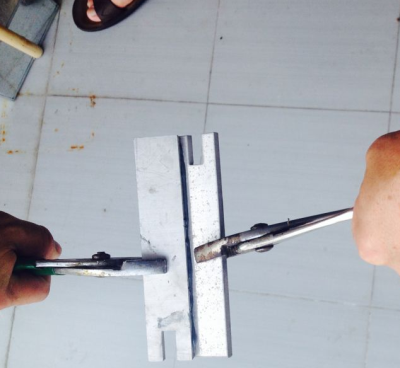 巨型金属容器粘接钢铁支架用什么胶水?名企选择东莞聚力代替焊接AB胶水圆满完成大面积金属粘接 巨型金属容器粘接钢铁支架用什么胶水?名企选择东莞聚力代替焊接AB胶水圆满完成大面积金属粘接