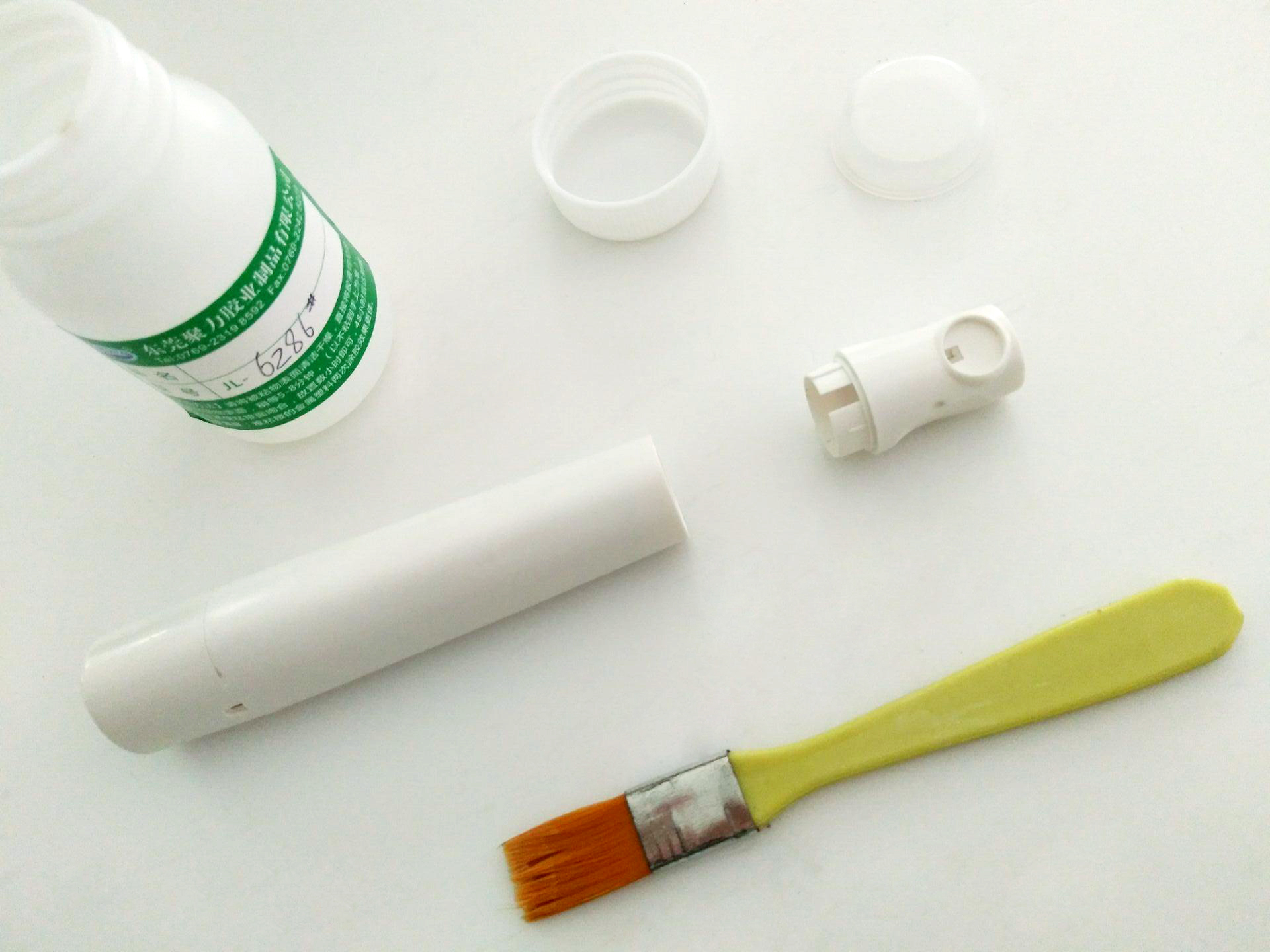 PS专用胶水,能将PS塑料管融接为一体的PS粘合胶水-聚力胶水 PS专用胶水,能将PS塑料管融接为一体的PS粘合胶水-聚力胶水