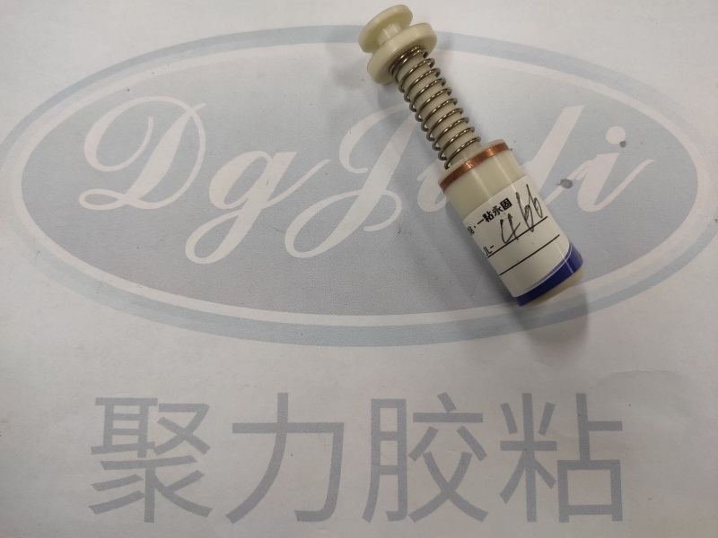 粘小面积尼龙和玻纤，用5-8秒定位的尼龙专用瞬间胶-聚力胶水