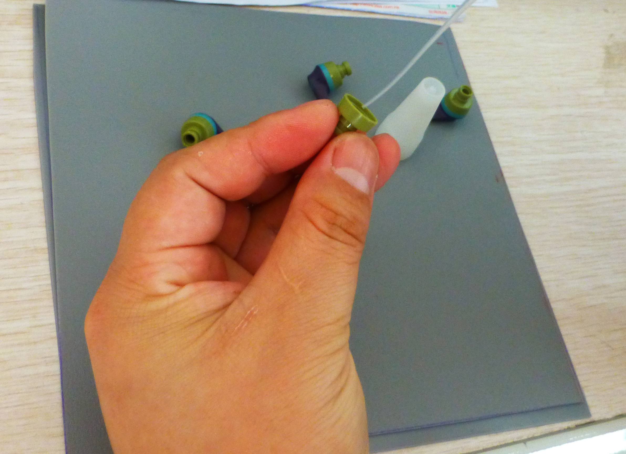 粘ABS耳机的强力瞬间胶 粘ABS耳机的强力瞬间胶