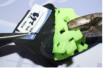 皮革和PVC为粘合 皮革和PVC为粘合