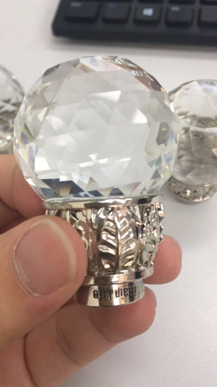 金属粘玻璃胶水