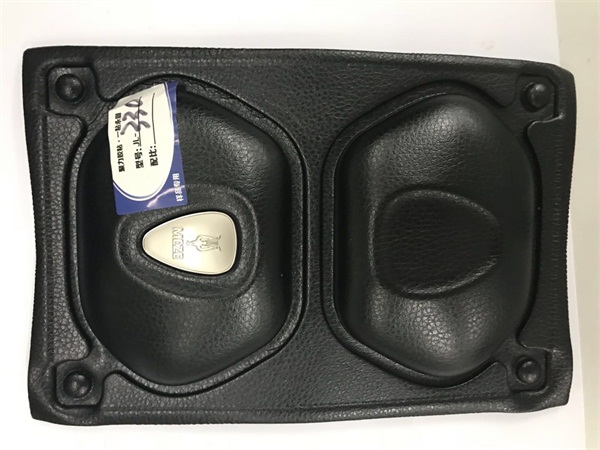 瞬间胶水粘金属和塑料案例