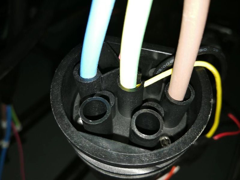 用什么胶水才能防护汽车充电部件? 用什么胶水才能防护汽车充电部件?