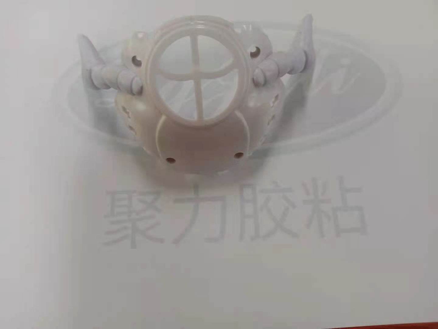 塑料粘接用什么胶 塑料胶水 塑料粘接用什么胶 塑料胶水
