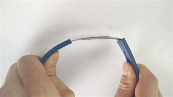 金属专用瞬间胶用于铁和铁粘接