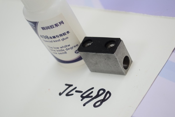 塑料和铁粘接案例