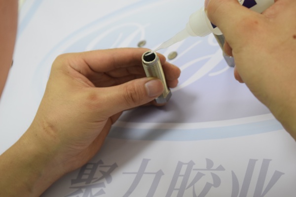 金属专用瞬间胶粘接案例