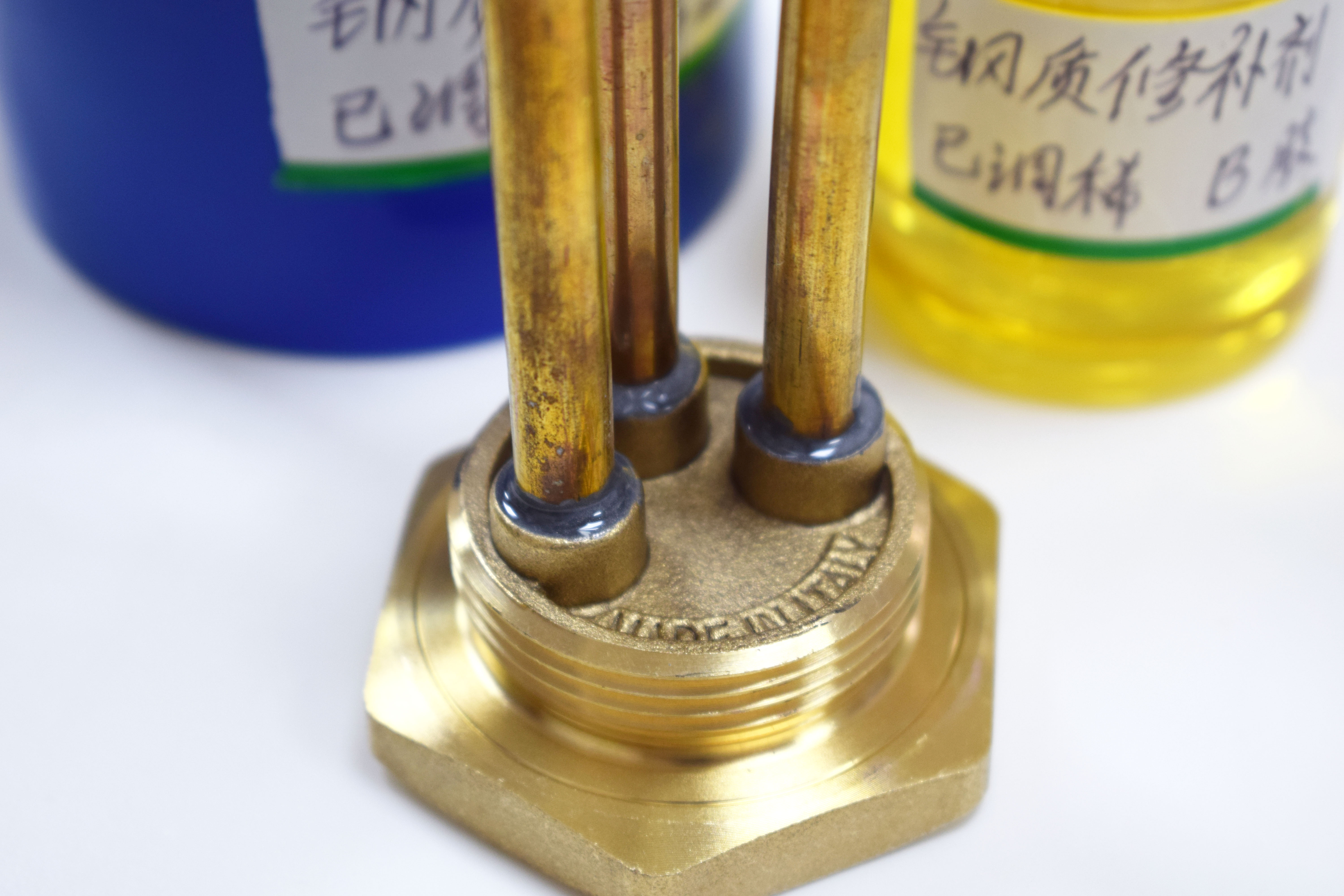 金属密封粘接用什么胶 看聚力不锈钢胶水在导热管中的应用 金属密封粘接用什么胶 看聚力不锈钢胶水在导热管中的应用