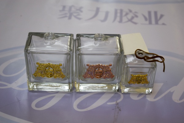 玻璃与金属粘接专用UV胶水