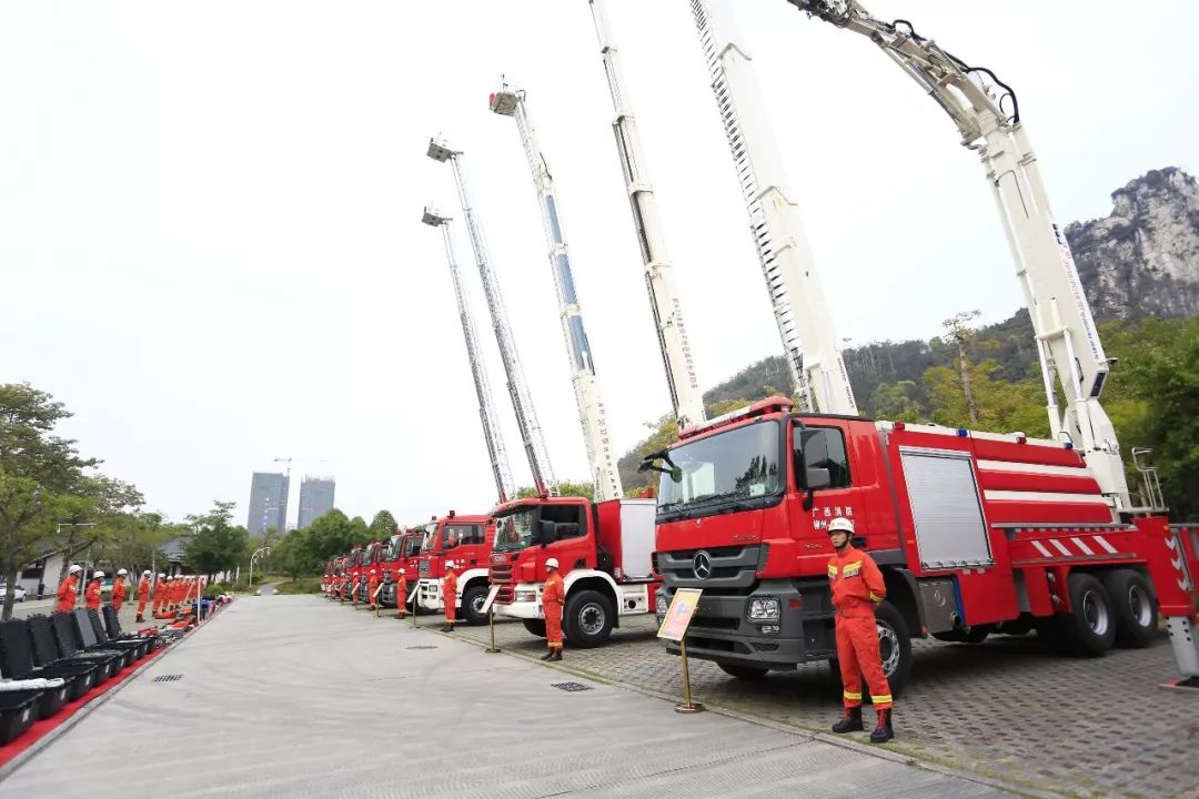 PVC互粘用什么胶,消防设备行业用胶