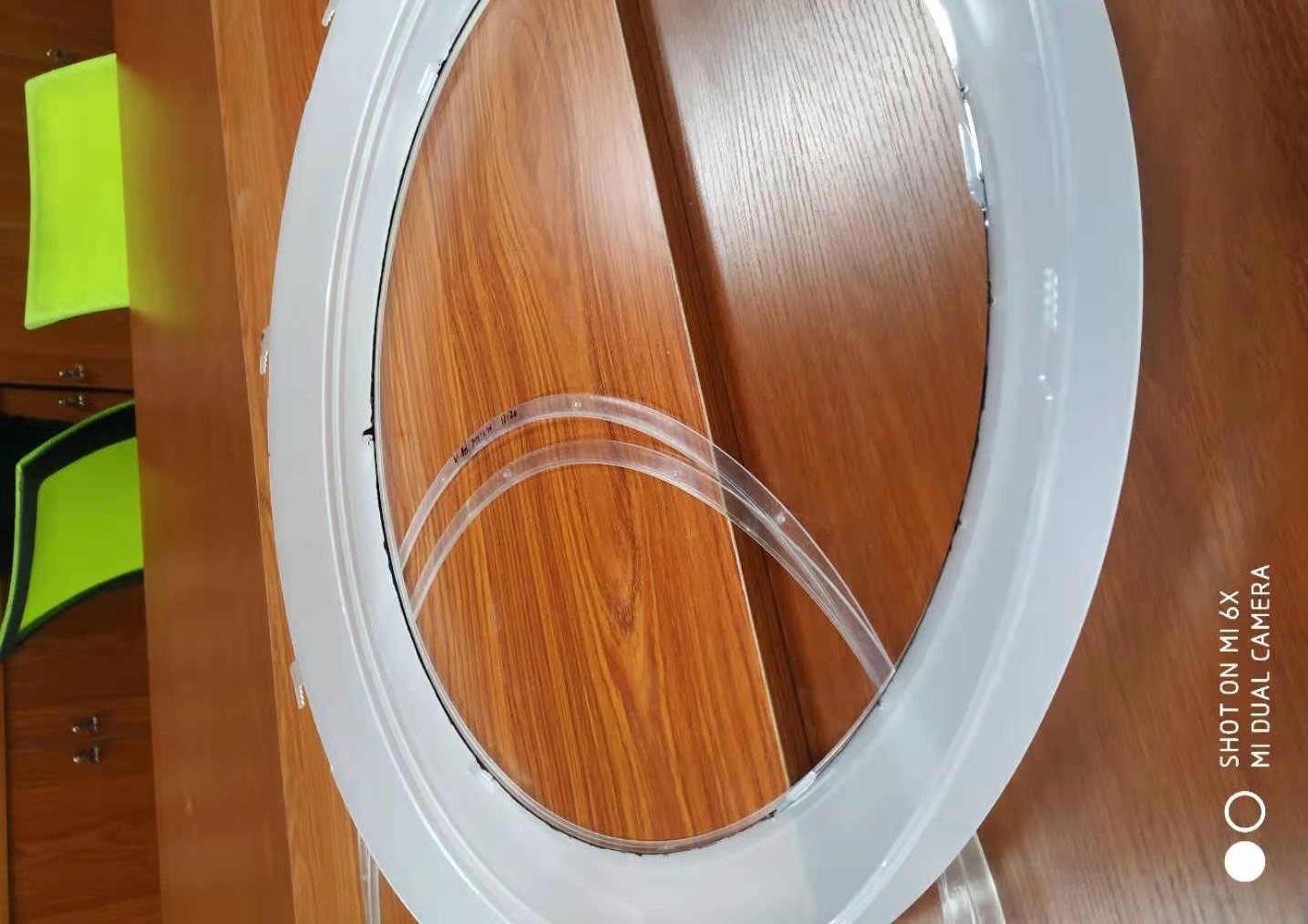 PC互粘用什么胶 看灯饰行业用胶方案 PC互粘用什么胶 看灯饰行业用胶方案