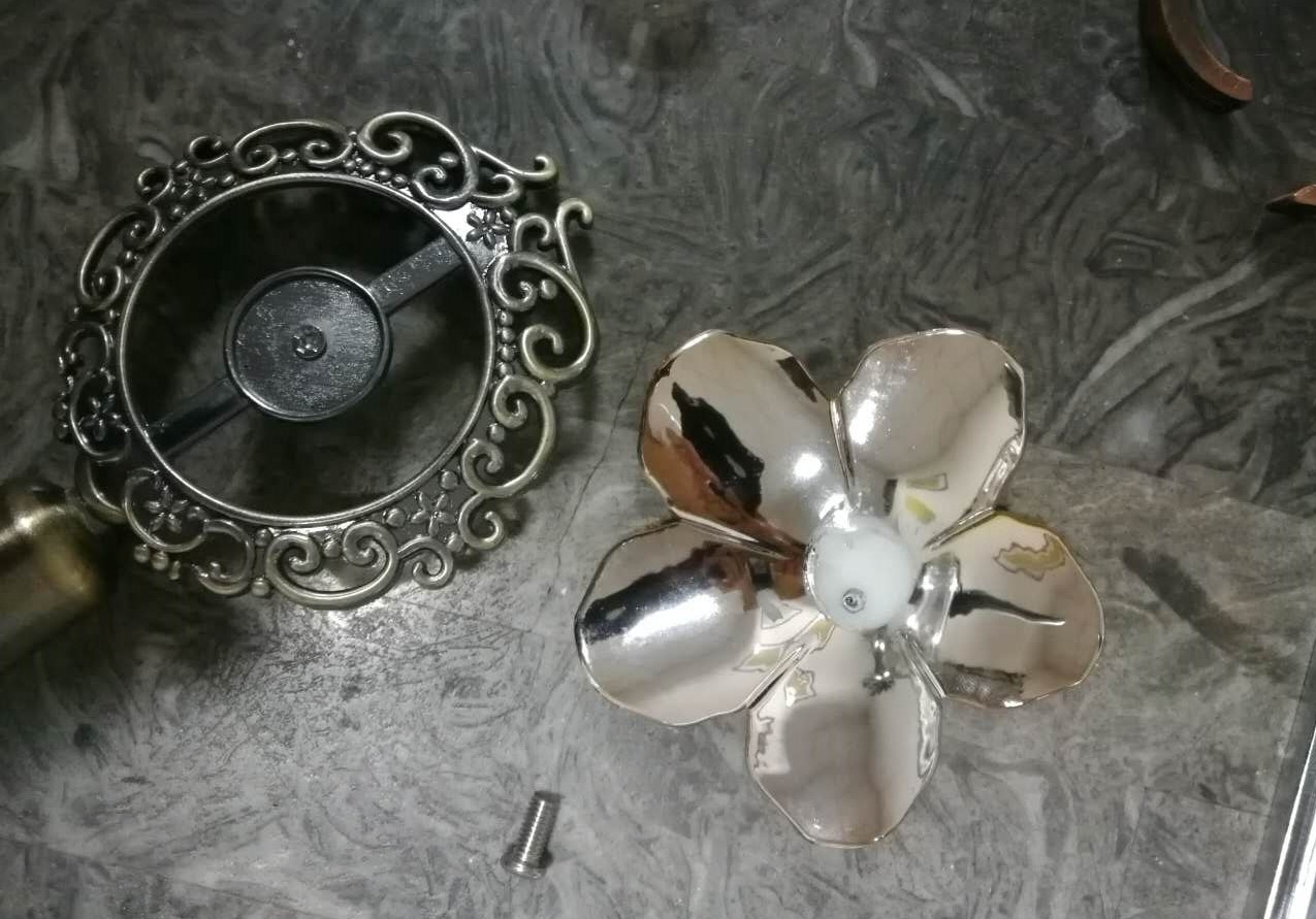 ABS粘金属用什么胶 看饰品行业用胶选择 ABS粘金属用什么胶 看饰品行业用胶选择