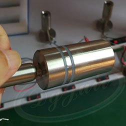 尼龙粘不锈钢用什么胶水?聚力尼龙胶水防水撕裂材质不脱胶 尼龙粘不锈钢用什么胶水?聚力尼龙胶水防水撕裂材质不脱胶