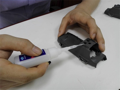 尼龙和塑料粘接胶水 尼龙和塑料粘接胶水