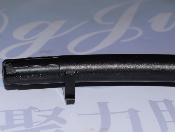 很轻微的白化现象