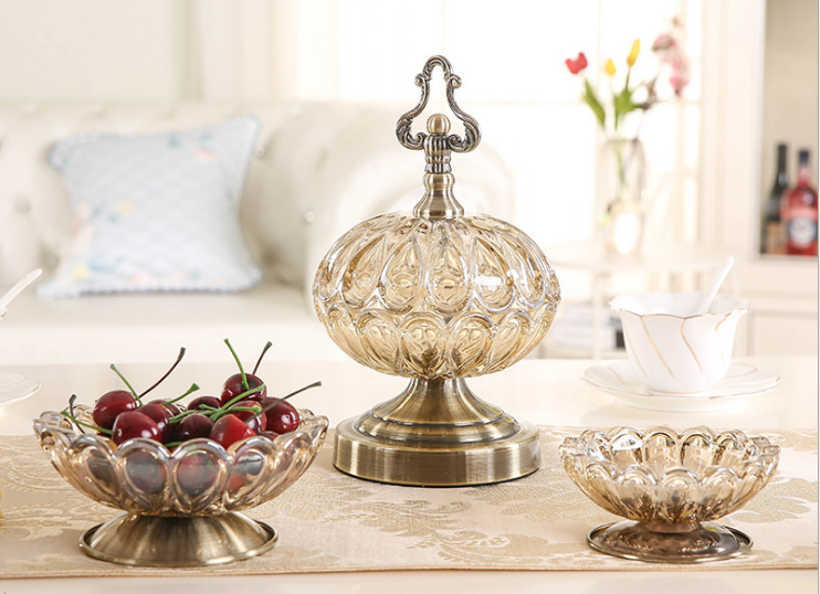 精美工艺,玻璃跟金属结合成的工艺 UV透明环保胶水 精美工艺,玻璃跟金属结合成的工艺 UV透明环保胶水