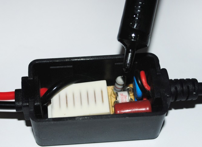 传感器电子灌封胶案例，态度决定高度