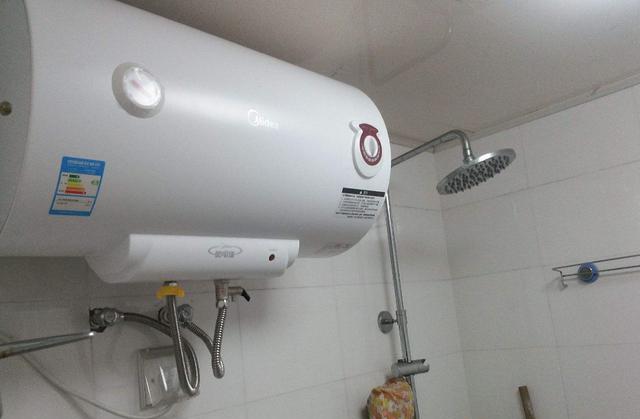 随心所浴,热水器粘接案例 随心所浴,热水器粘接案例