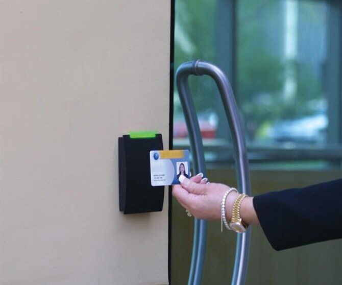 聚力灌封胶保障门禁系统的安全