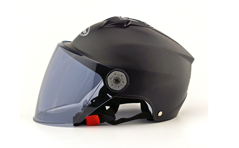 头盔胶条粘接案例,聚力浓度瞬间胶柔韧性好不发白