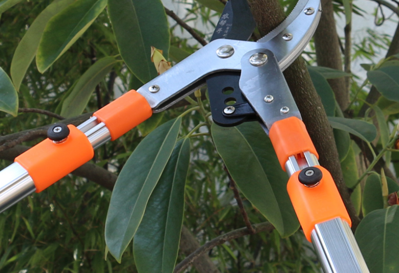 修枝剪刀塑料套接工艺胶水,聚力环保胶水方便更安心 修枝剪刀塑料套接工艺胶水,聚力环保胶水方便更安心