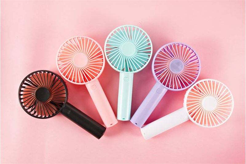 瞬间胶为手持小风扇赋能 瞬间胶为手持小风扇赋能