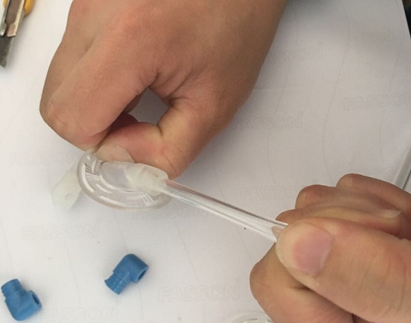 瞬间胶水粘接案例