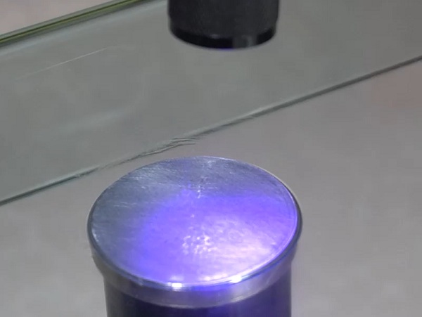 玻璃粘金属专用UV胶水